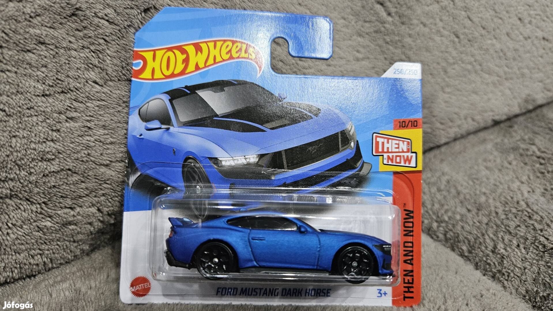 Hot Wheels Ford Mustang Dark Horse