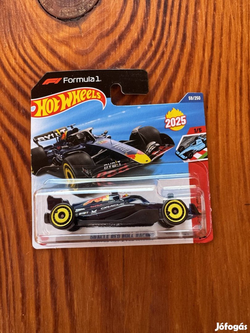 Hot Wheels Oracle Red Bull Racing modellautó