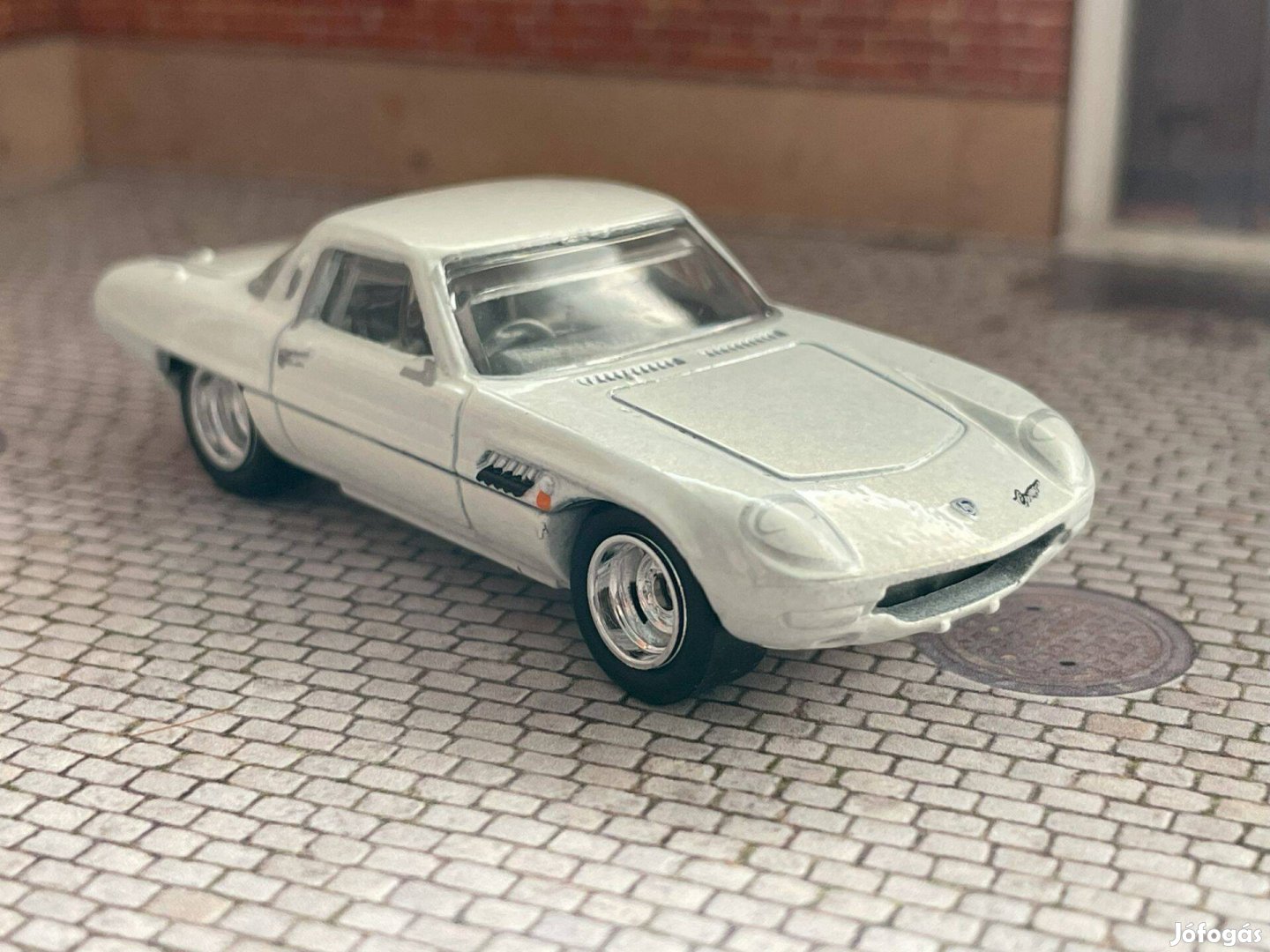 Hot Wheels Premium Mazda Cosmo Sport