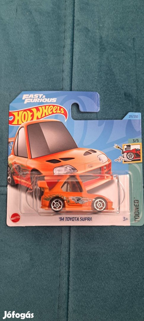 Hot Wheels Toyota Supra kisautó