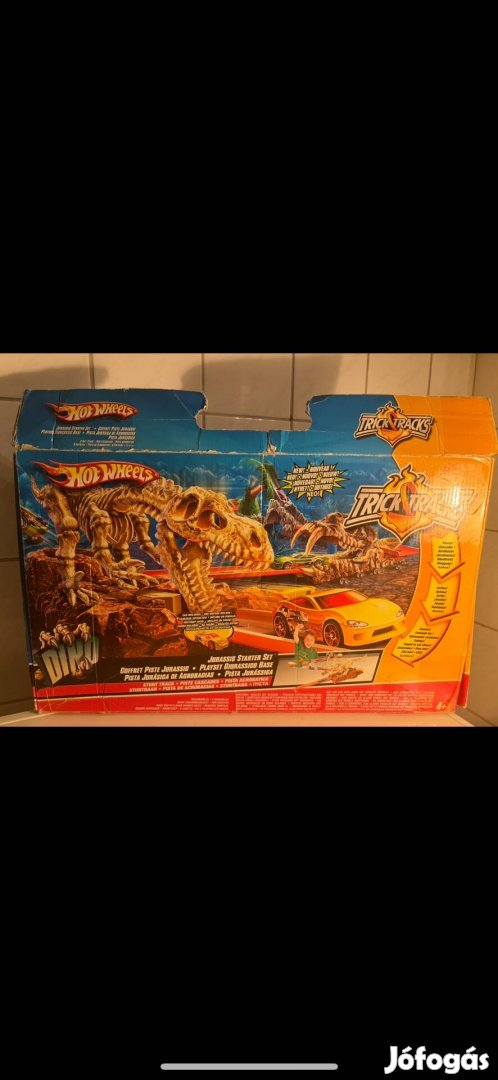 Hot Wheels Trick Tracks Jurrasic Starter Set Dino játék