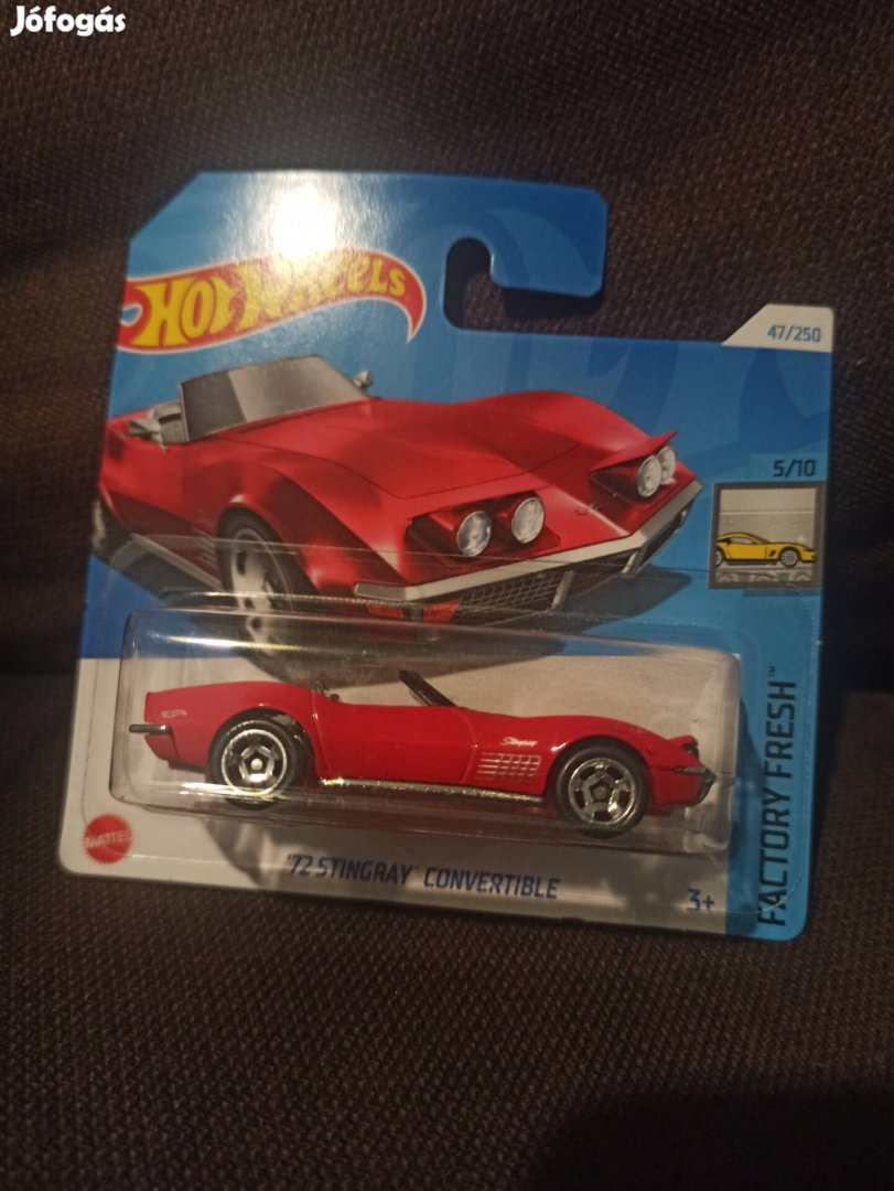 Hot Wheels '72 Stingray Corvette 