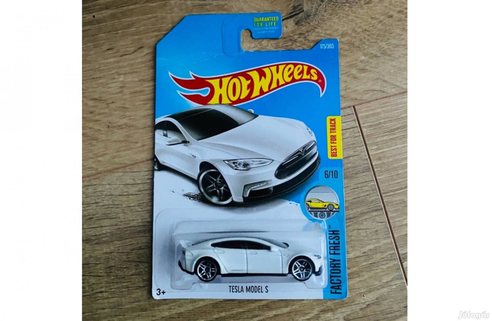 Hot wheels Tesla Model S hosszúkártyás