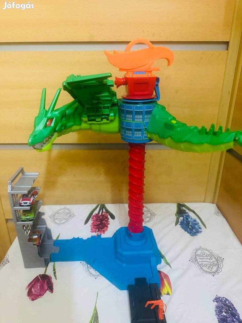 Hot wheels dragon