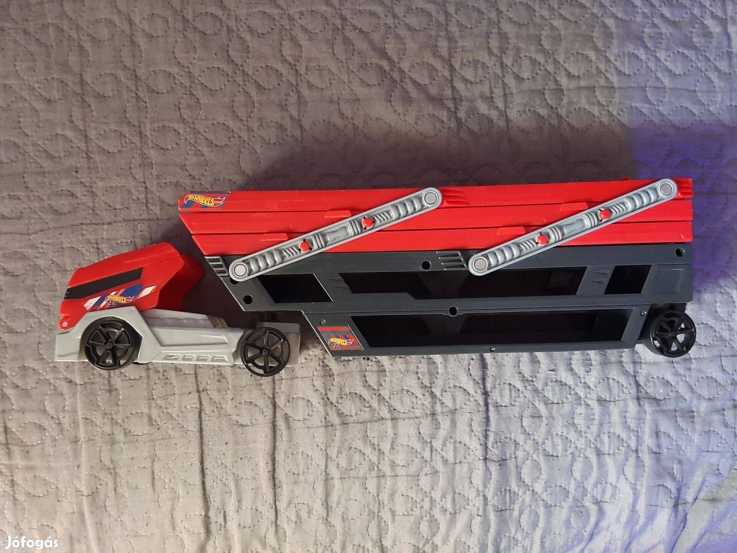 Hot wheels kamion