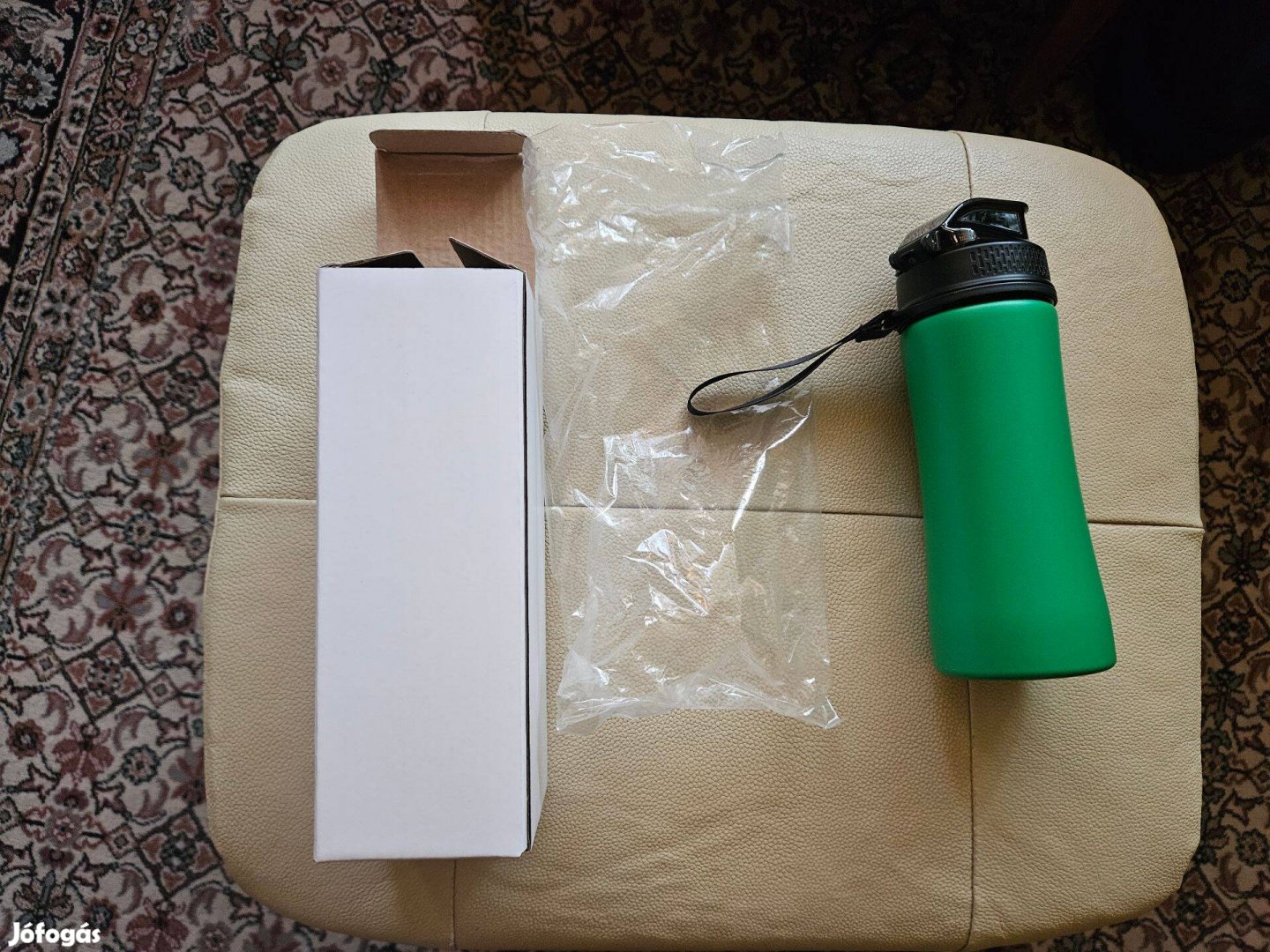 Hőtartó Kulacs Ivókulacs Termosz 500ml Vadonatúj Kiváló