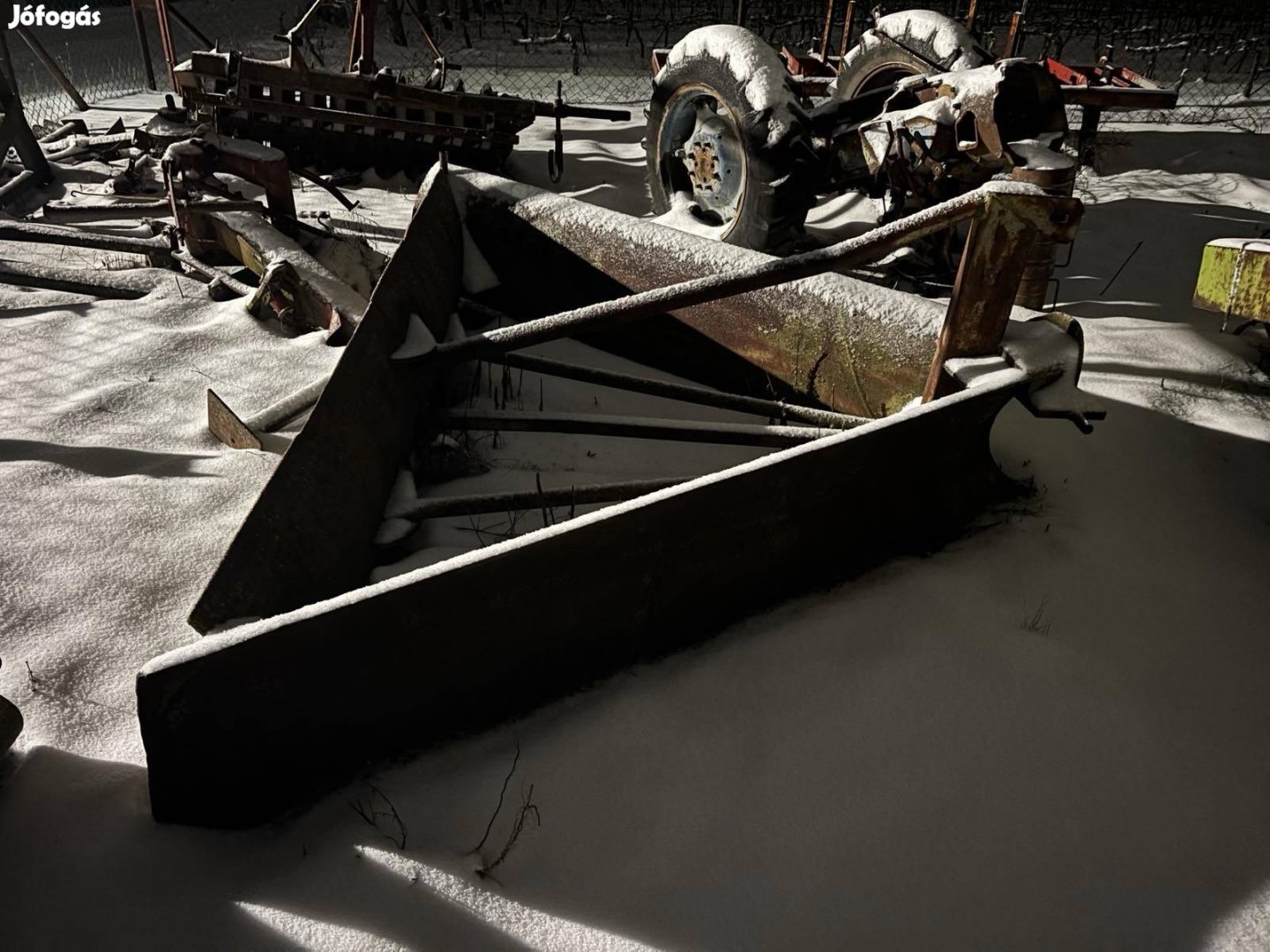 Hótoló V alakú hóeke tolólap