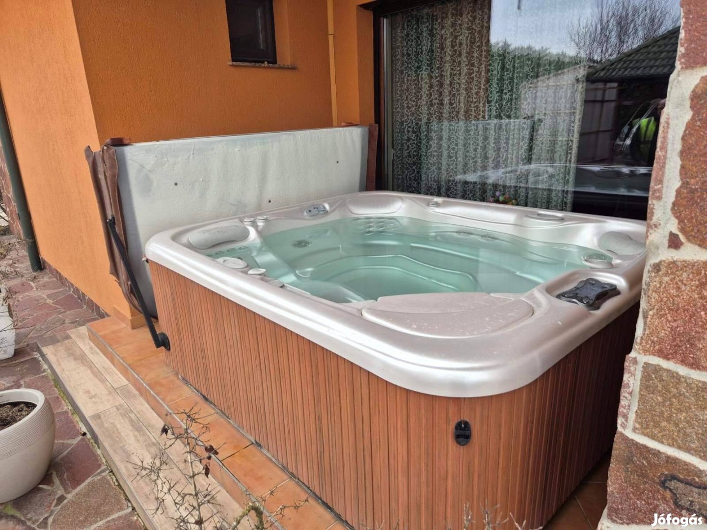 Hotspring Sovereign masszázsmedence