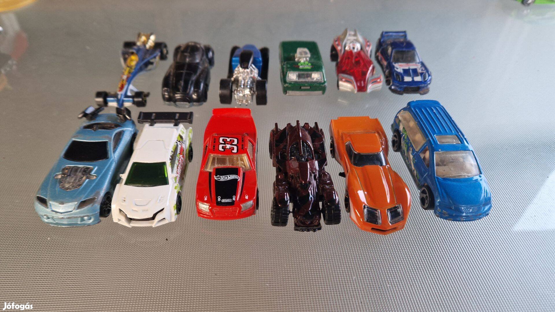 Hotwheels Kisautó Csomag 03 (12 db)