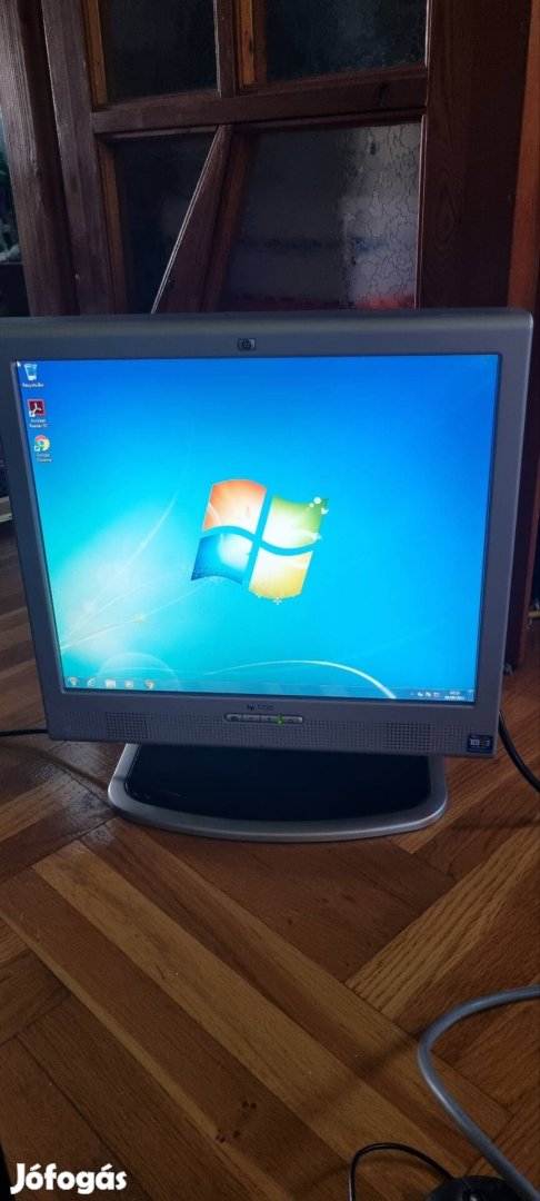 Hp 1730 17" monitor, dvi, vga, hangszóróval 