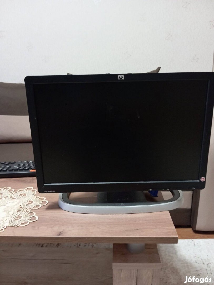 Hp monitor  17 colos