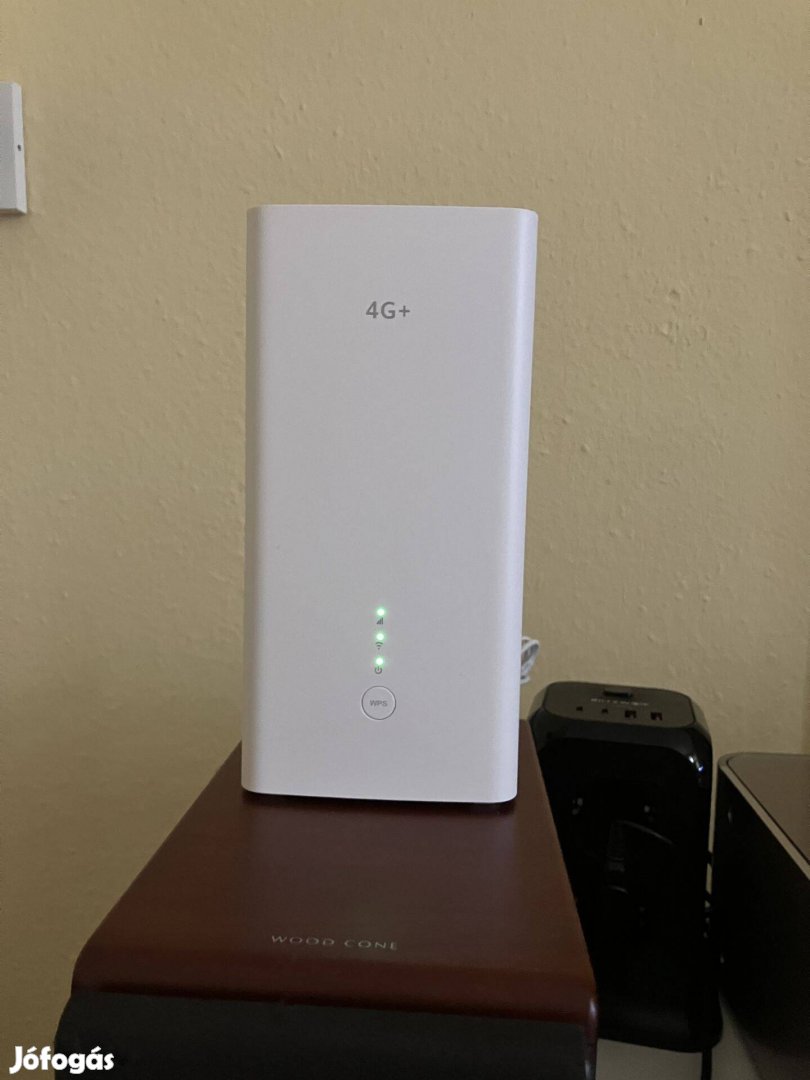 Huawei 4G CPE Pro3 nagysebességű 4G+ LTE Cat12 Sim kártyás WIFI router