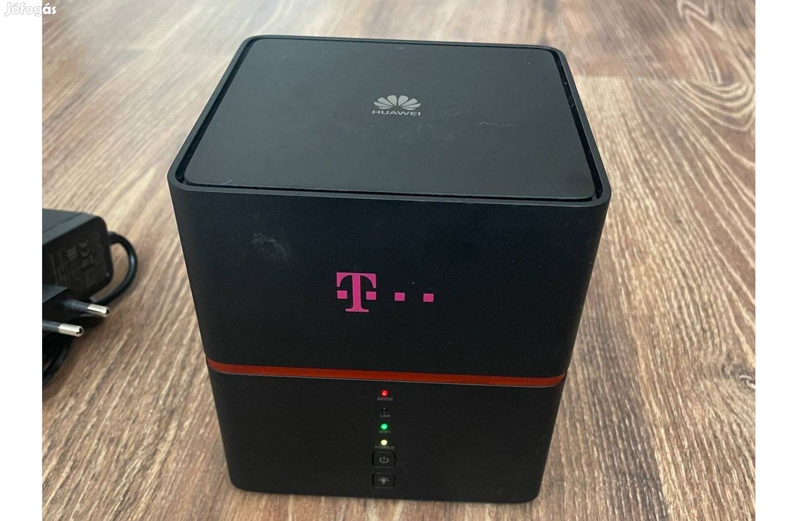 Huawei B529s-23 300Mbps LTE Cat 6 SIM kártyás 4G Mobilnet + WIFI - Rou