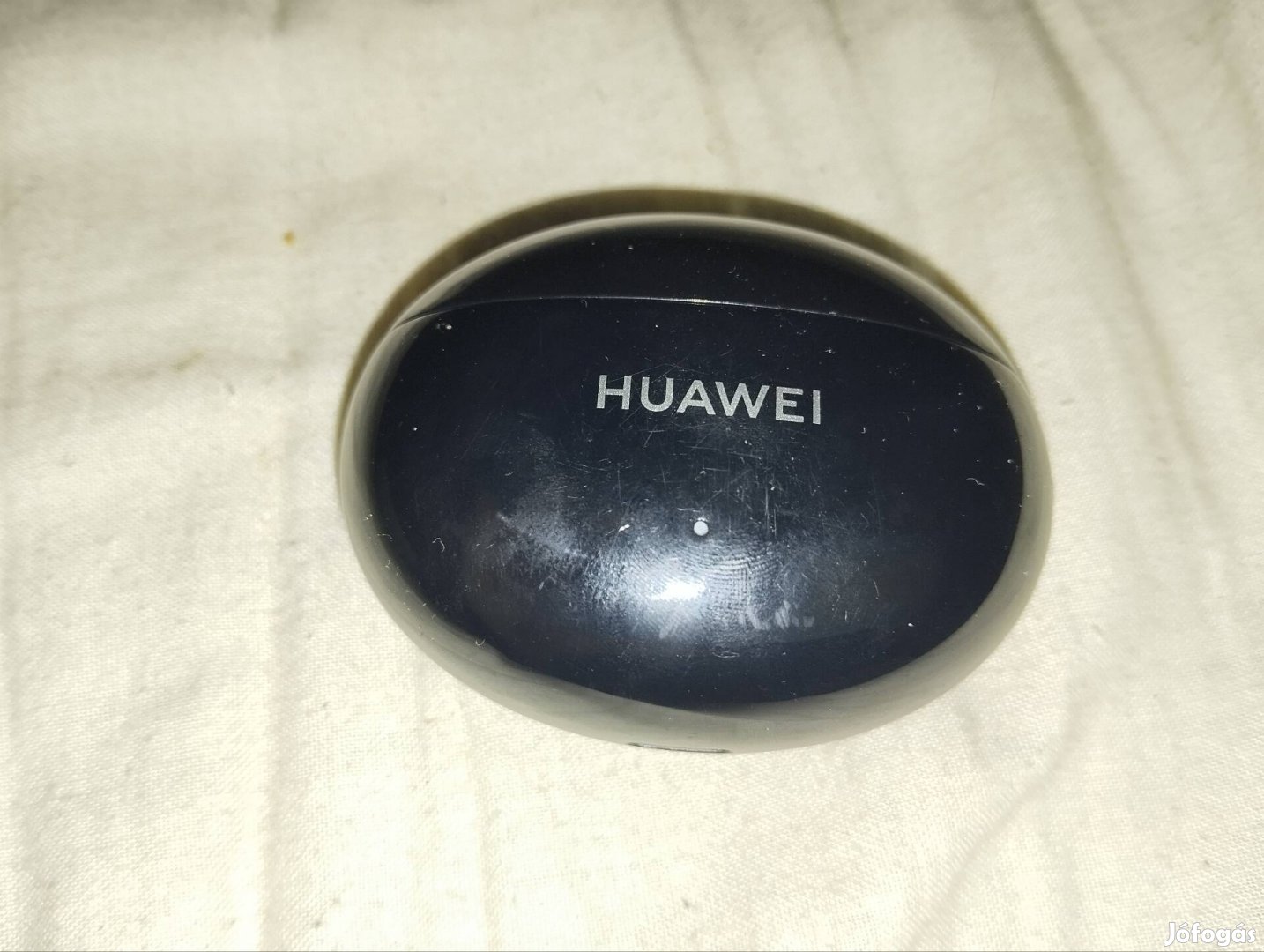 Huawei Freebuds 4i fülhallgató.