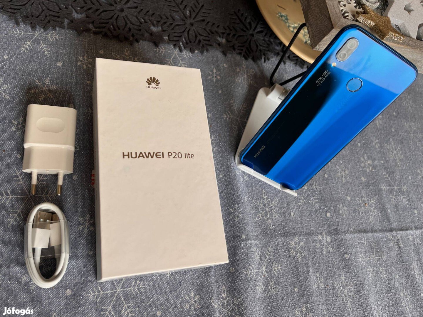 Huawei P20 Lite kártyafüggetlen okostelefon