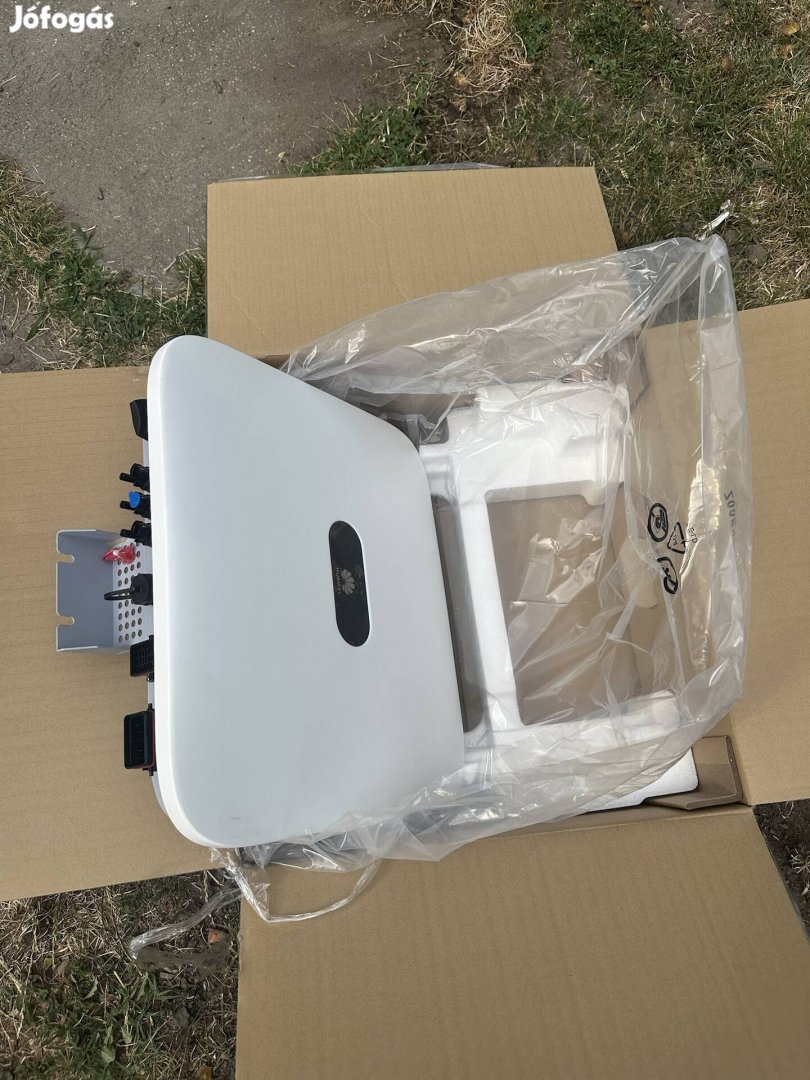 Huawei SUN-2000-5Ktl-M1 5kW 5000W 3 fázisú valós hibrid inverter