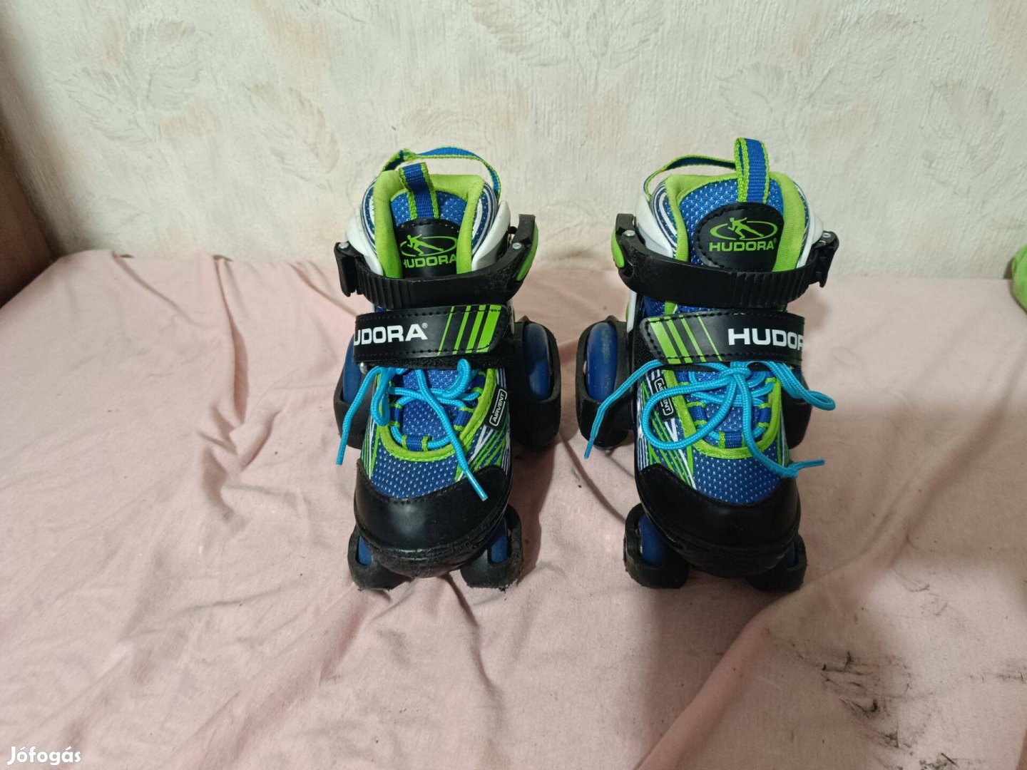 Hudora 22040 fiú görkorcsolya 26-29 méret (zozizo)