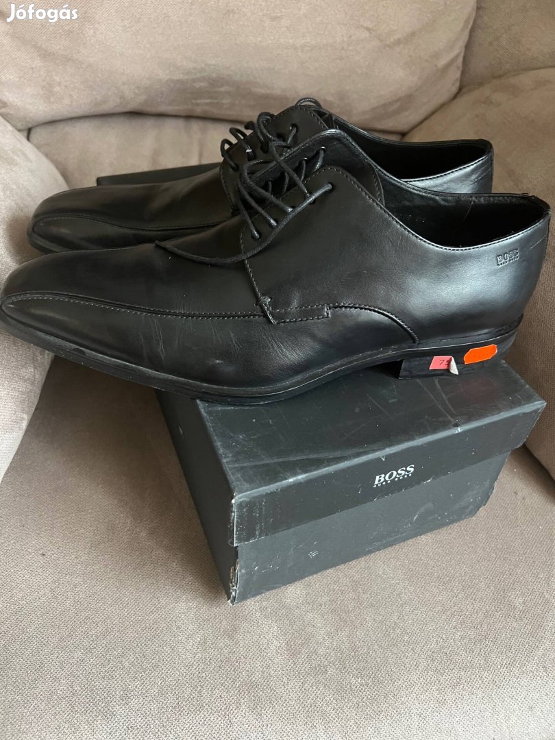 Hugo Boss bőr cipő