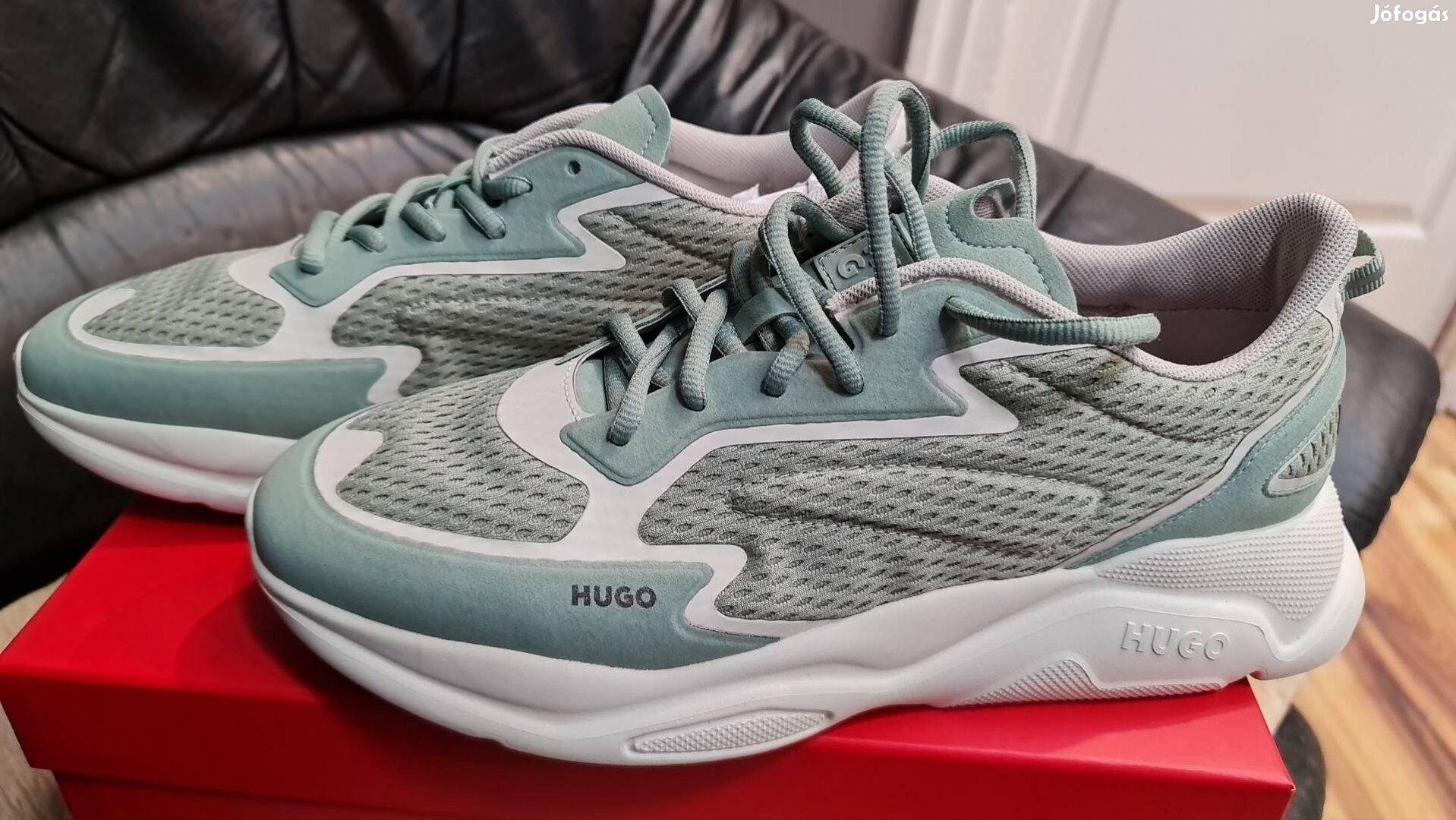 Hugo Boss cipő (Új) (44.5) eladó!
