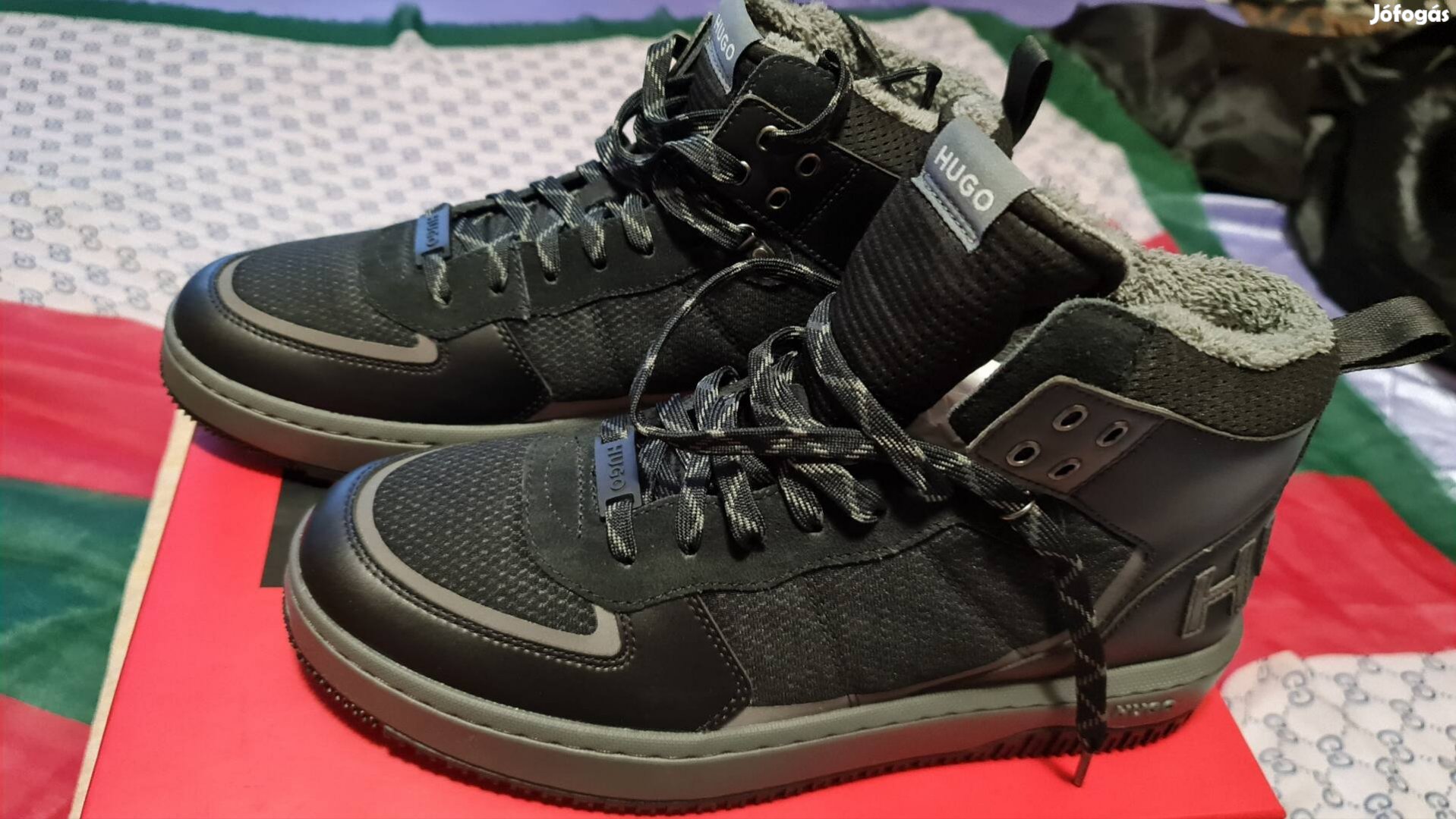 Hugo Boss cipő Új 44 eladó!
