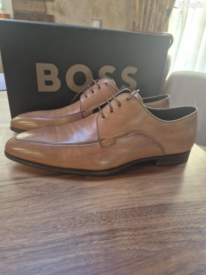 Hugo Boss elegáns férfi cipő 43