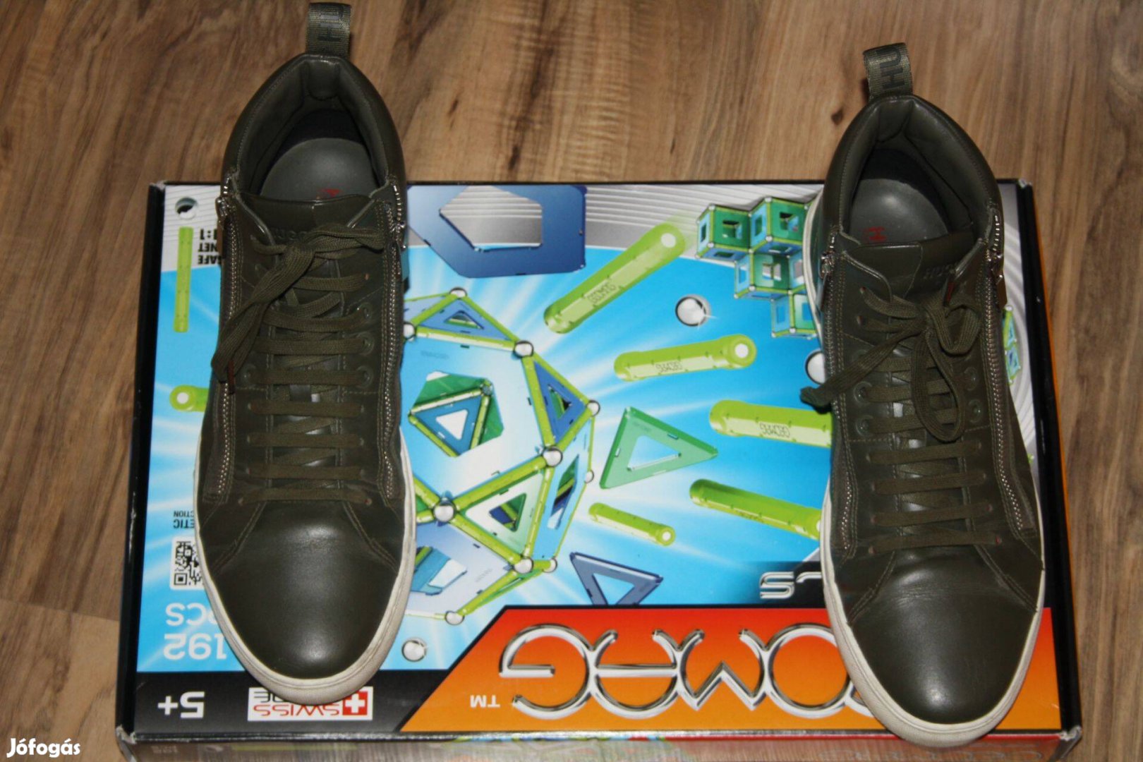 Hugo Boss eredeti férfi cipő 43 as zöld 28cm bth