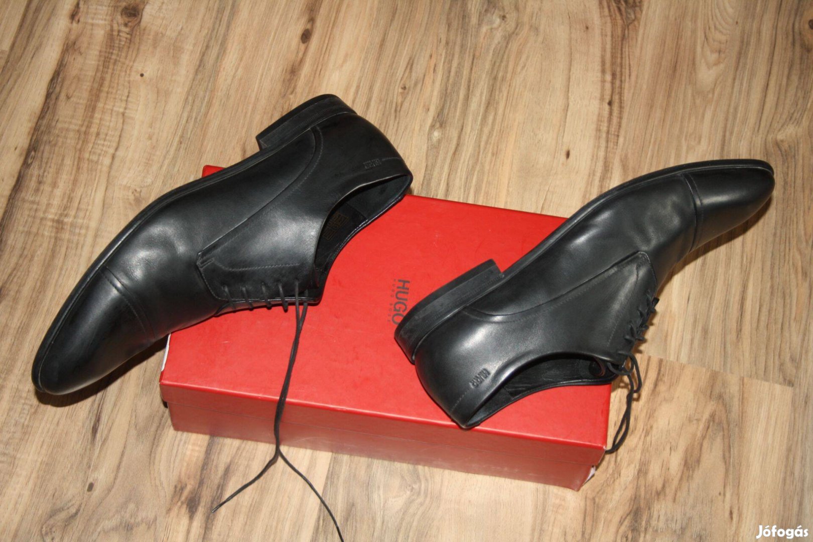 Hugo Boss eredeti férfi cipő méret 13 US és 12 UK 47es Europe