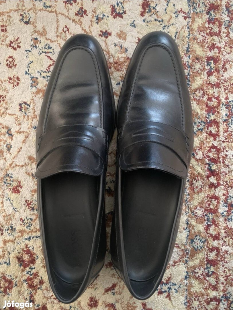 Hugo Boss fekete elegáns cipő