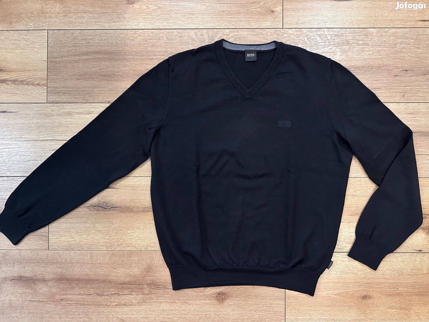 Hugo Boss ffi 100Gyapjú Pulóver M-méret