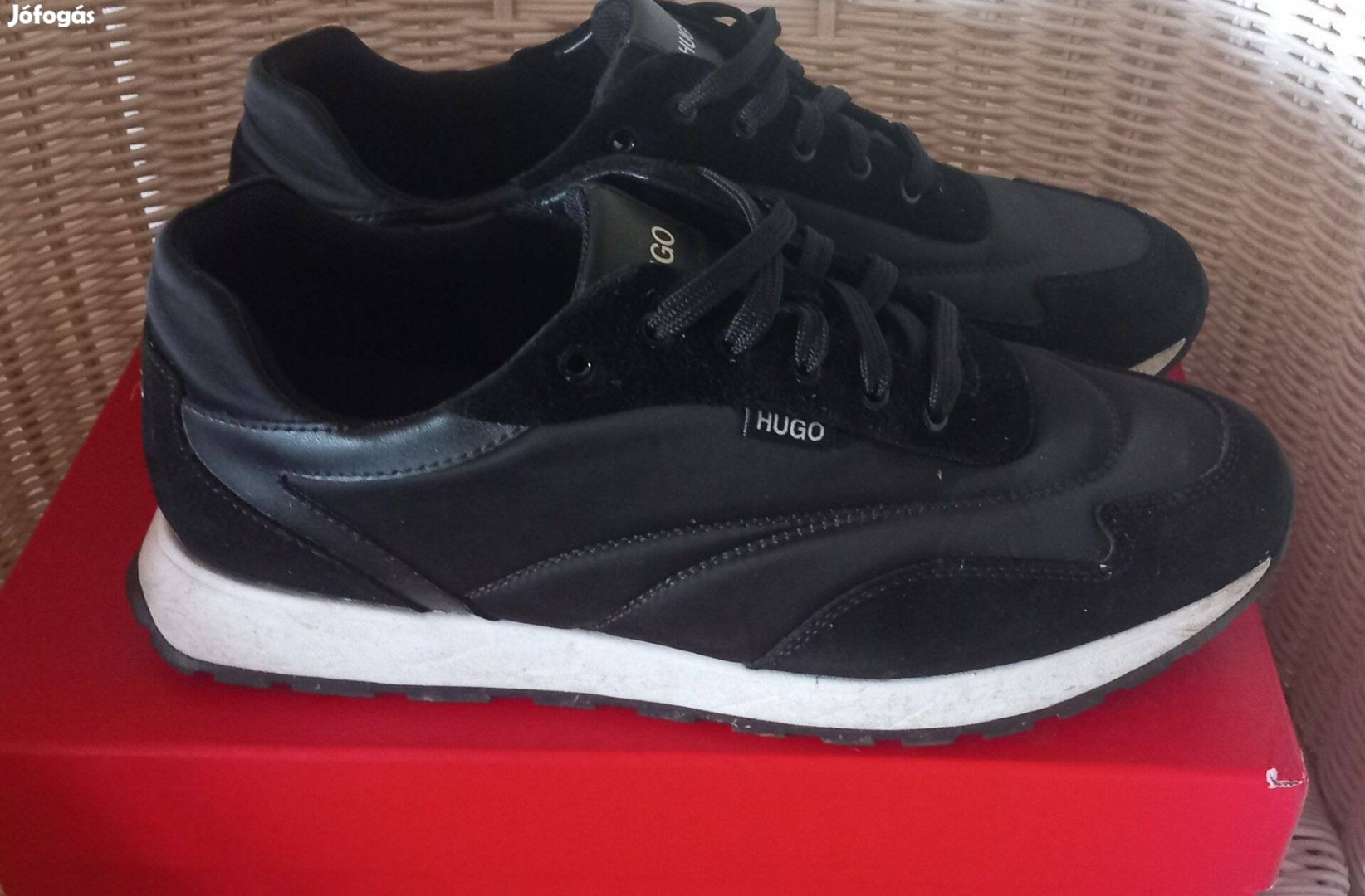 Hugo Boss női cipő 40