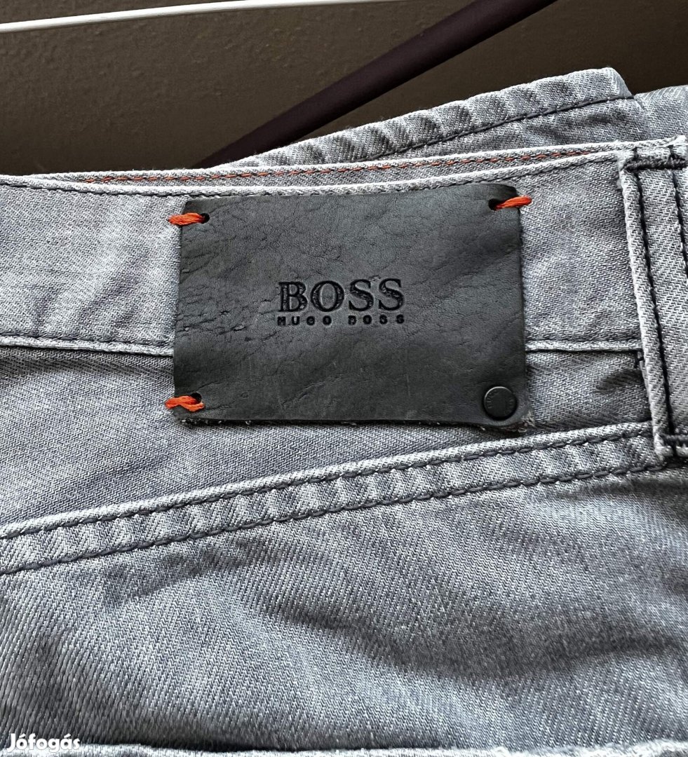 Hugo Boss ujszeru ferfi farmer 33