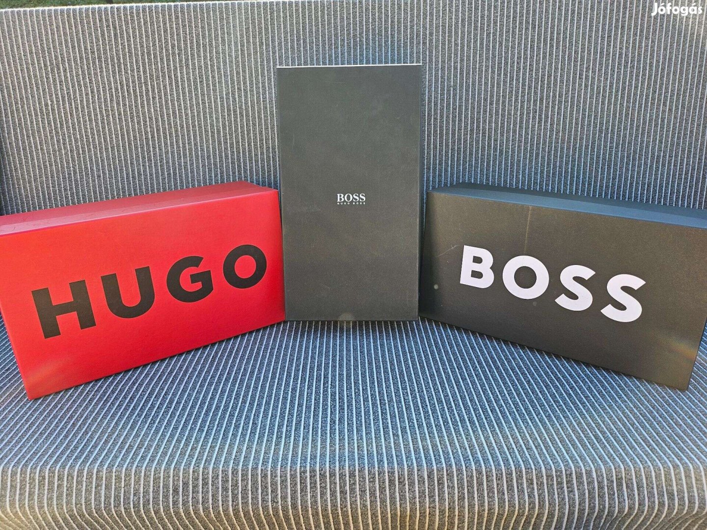 Hugo Boss üres dobozok