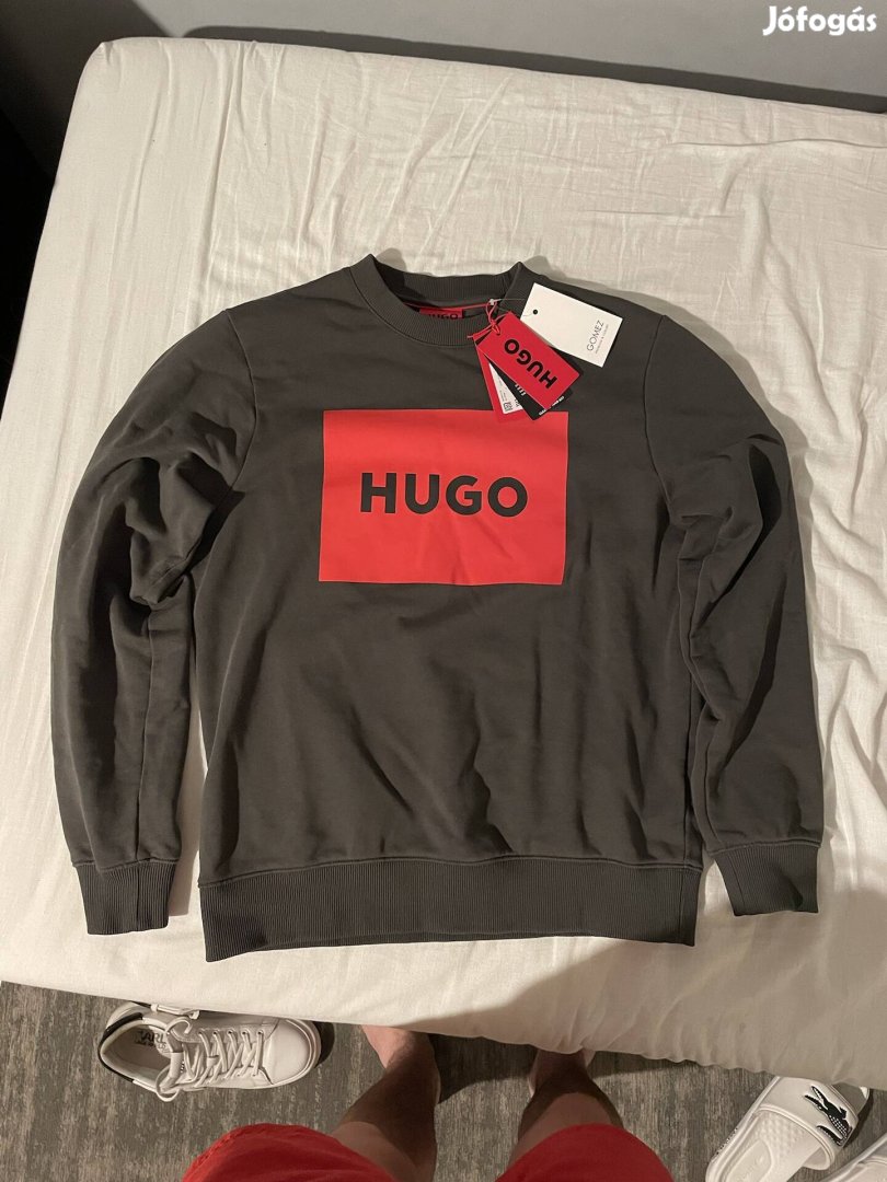 Hugo boss crewneck pulóver