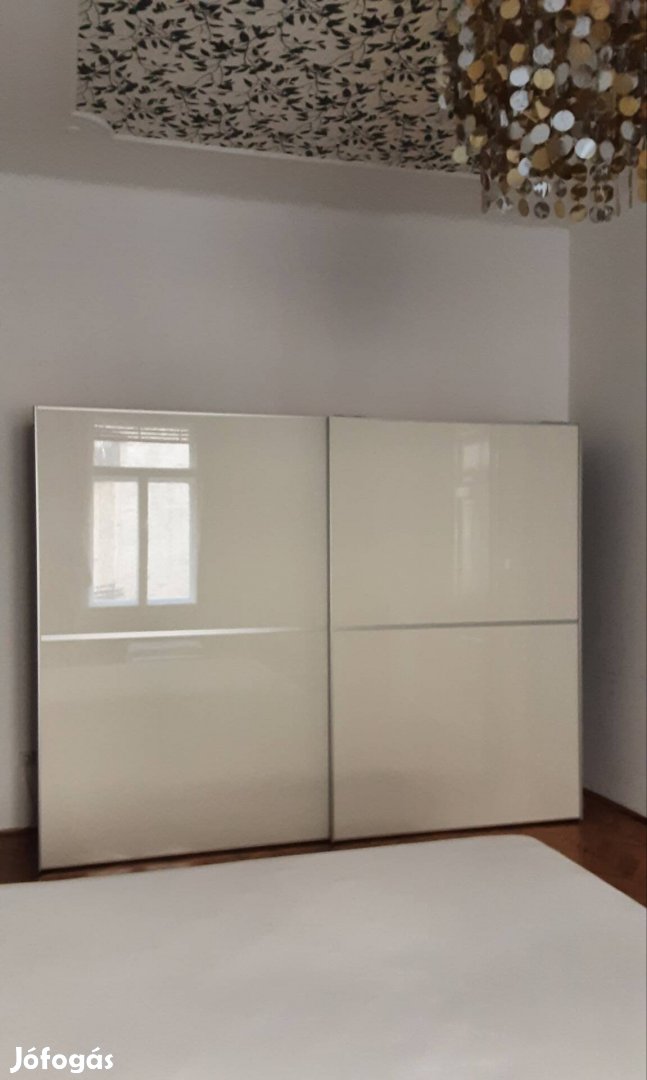 Hülsta Tamis Tolóajtós gardrób szekrény -50