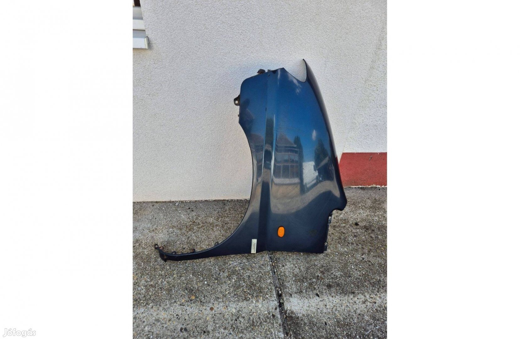 Hundai H1 bal első sárvédő