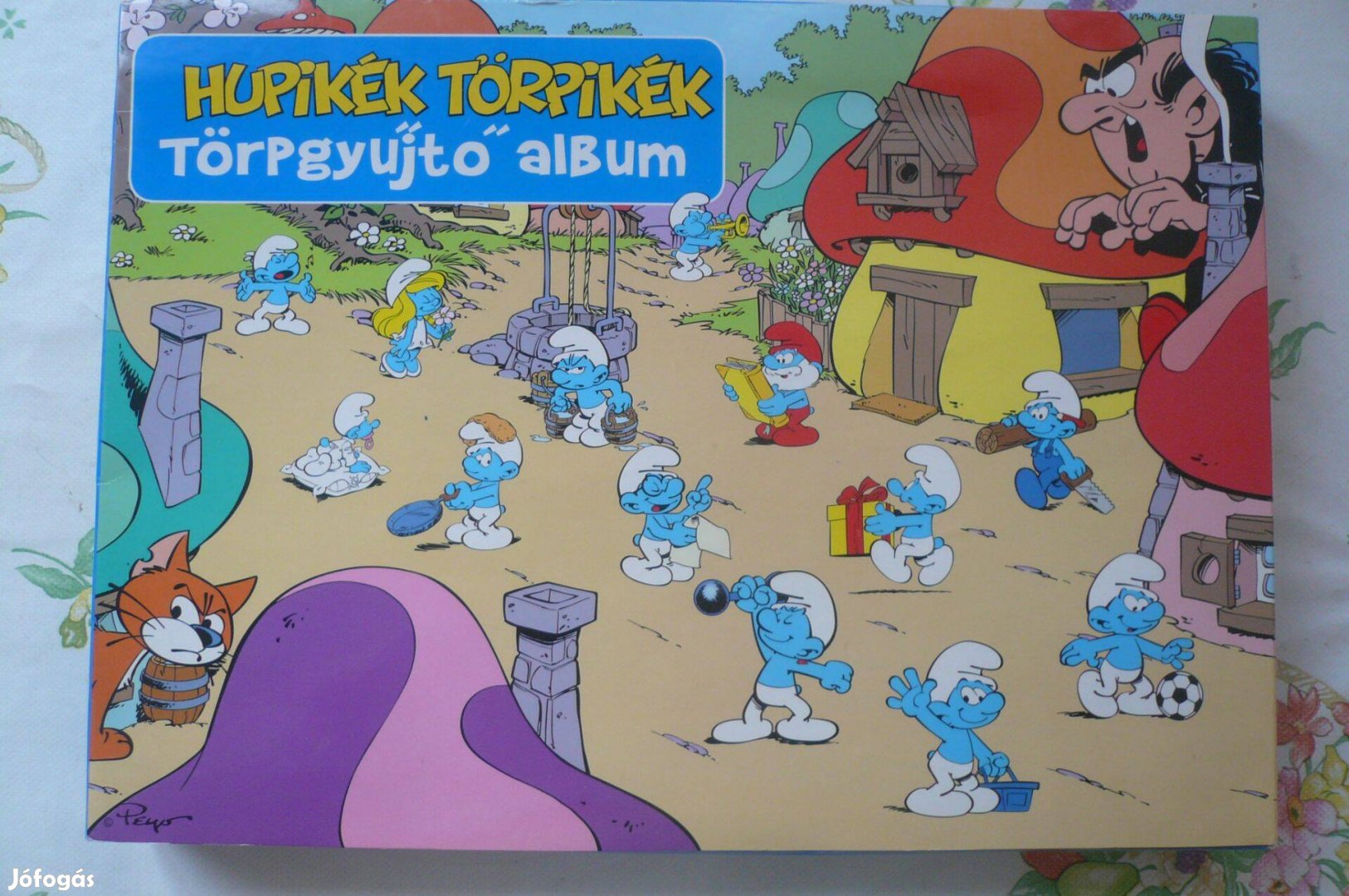 Hupikék törpikék törpgyűjtő album + társasjáték