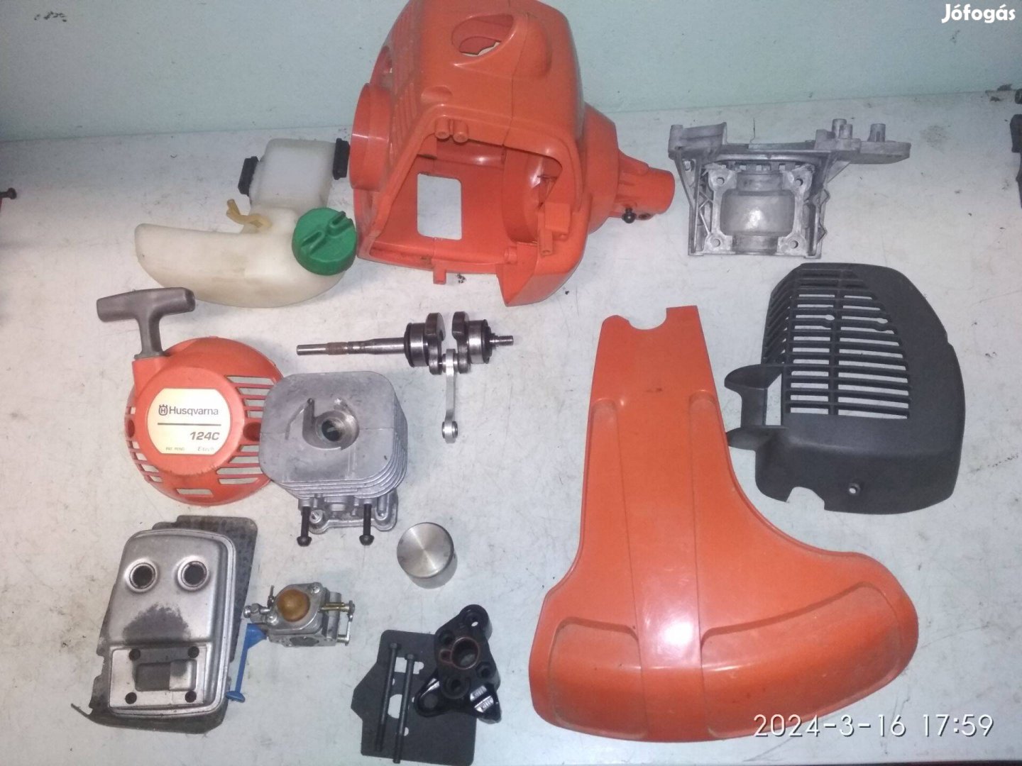 Husqvarna 124 C fűkasza alkatrészek