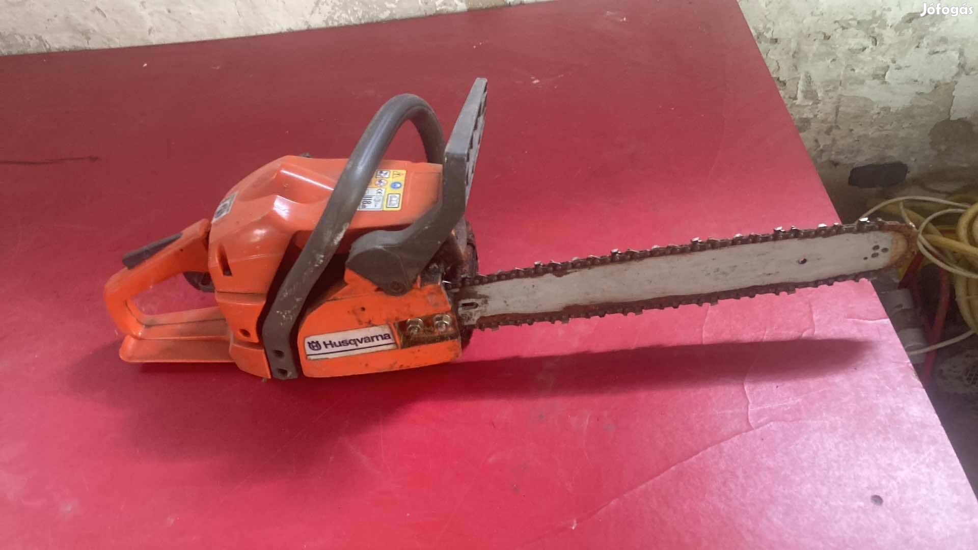 Husqvarna 142 benzines láncfűrész!