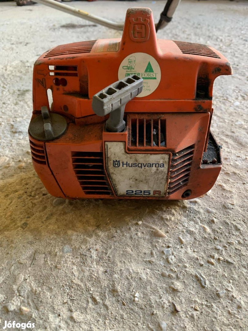Husqvarna 225R ipari benzines 2 karos fűkasza