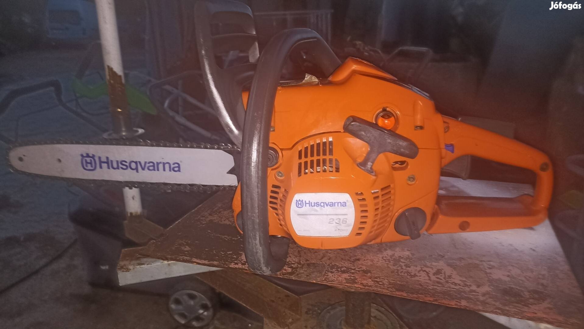 Husqvarna 236 láncfűrész eladó.