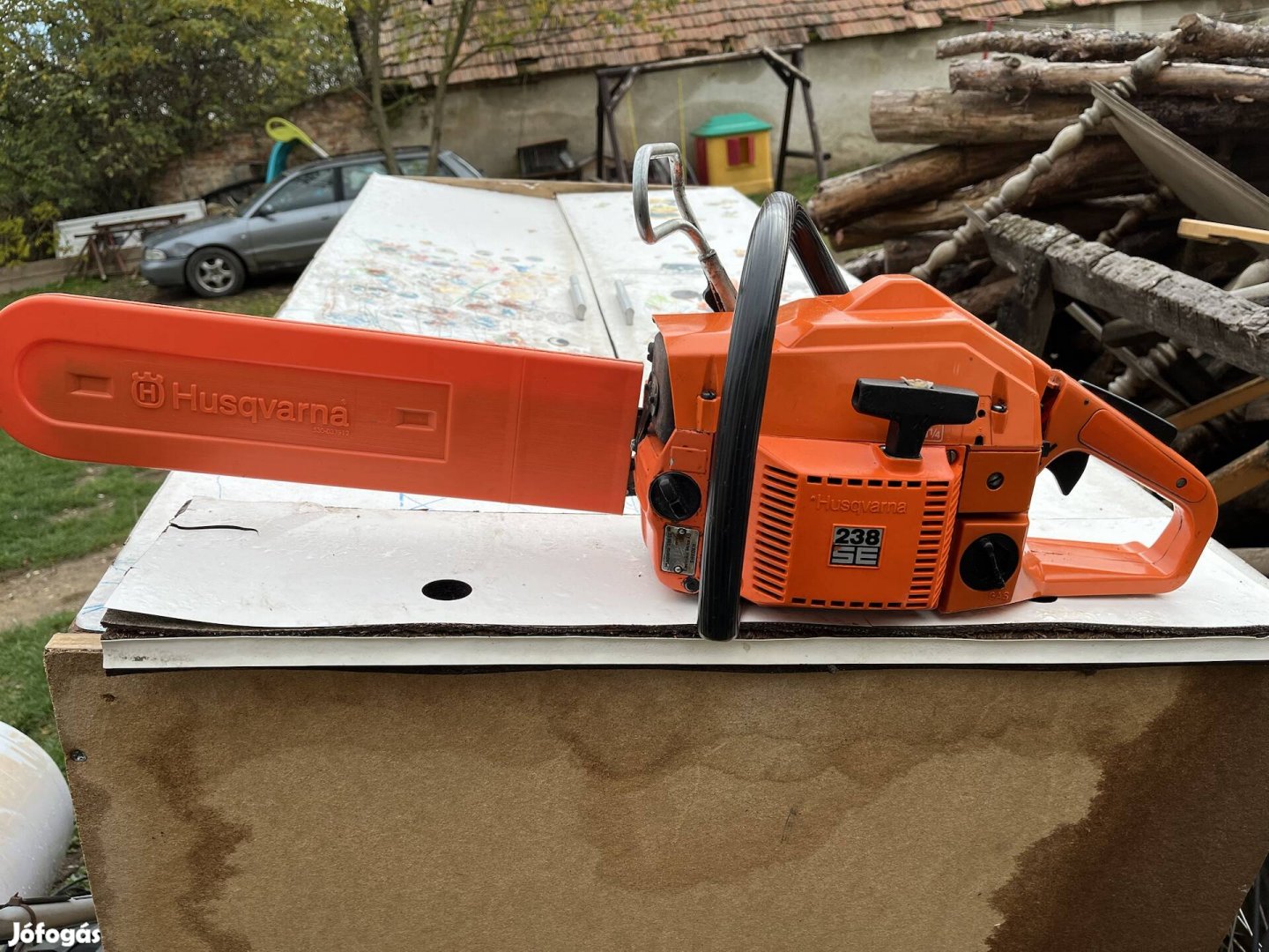 Husqvarna 238 se eladó 