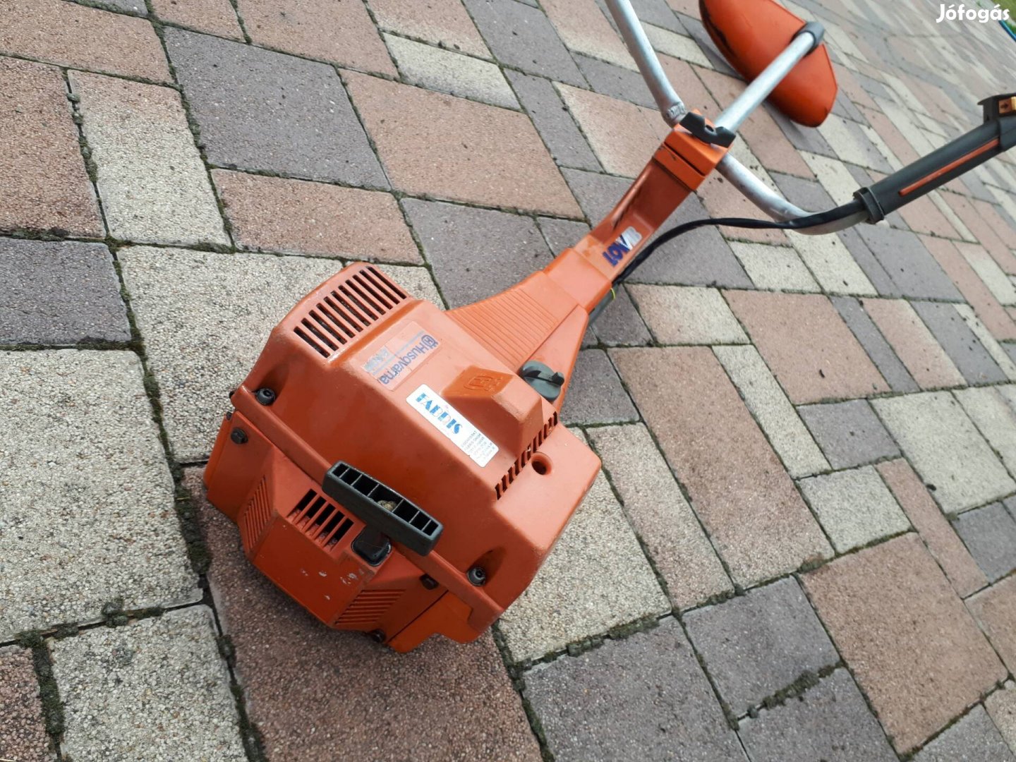 Husqvarna 240 R bozózvágó fűkasza