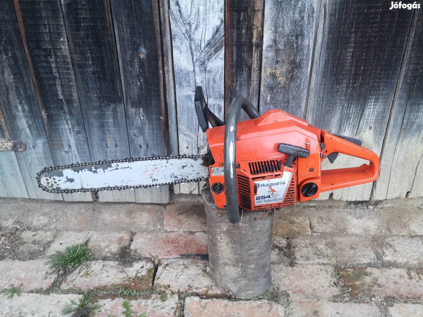 Husqvarna 254xp fűrész eladó /  nem Stihl  /