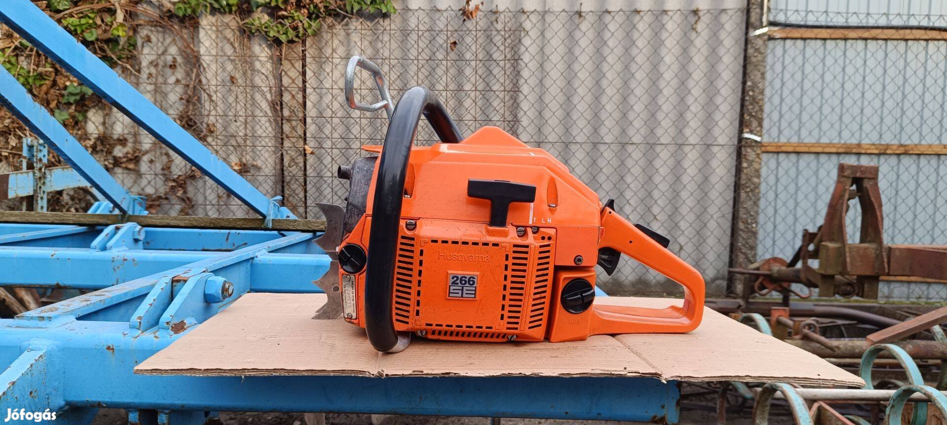 Husqvarna 266