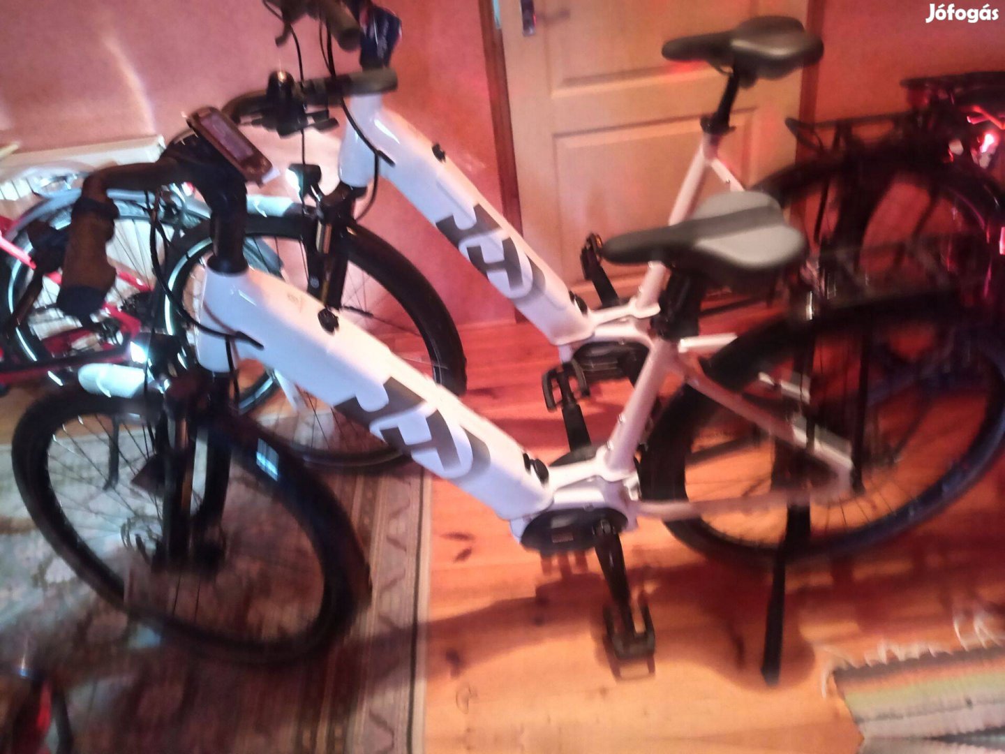 Husqvarna 26os és 28as elektromos kerékpár pedelec ebike