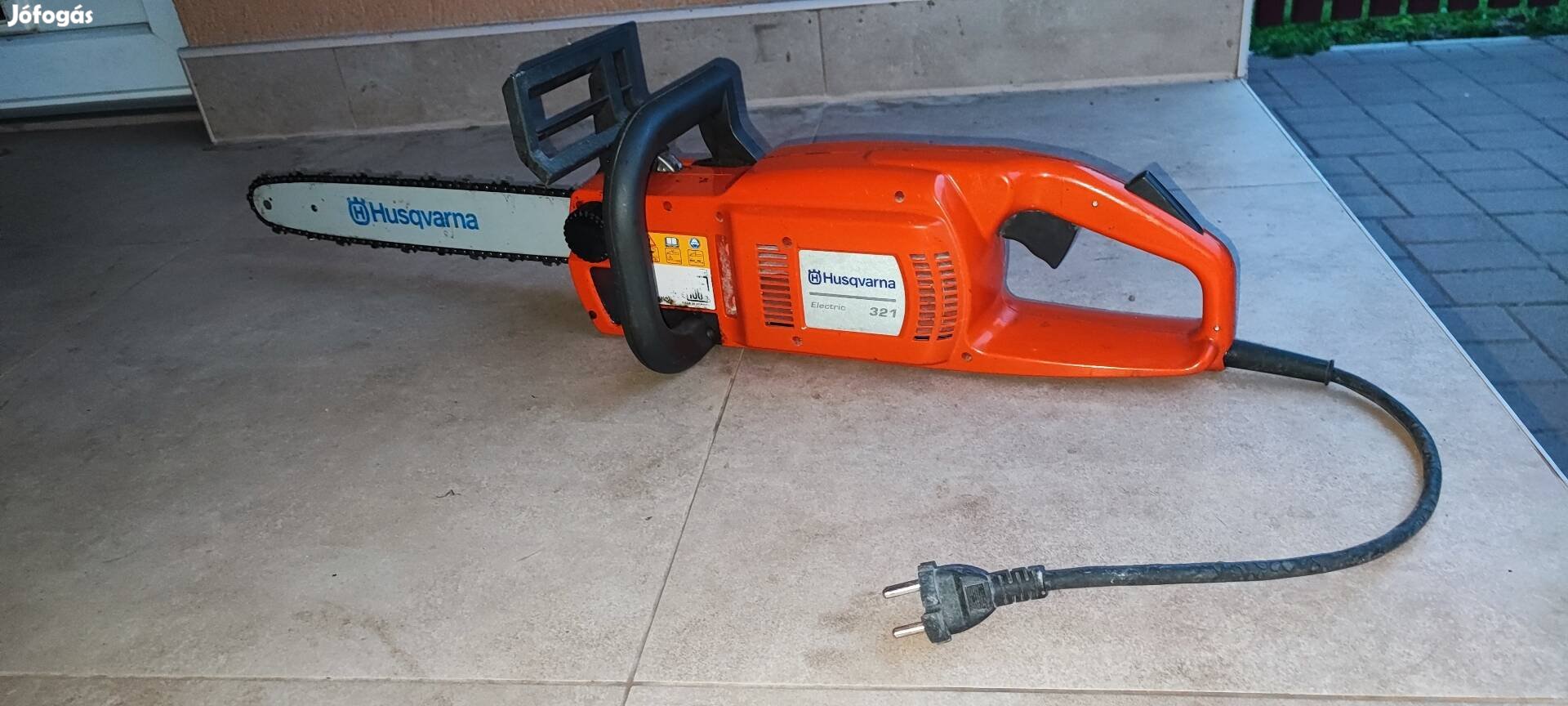 Husqvarna 321 elektromos láncfűrész 