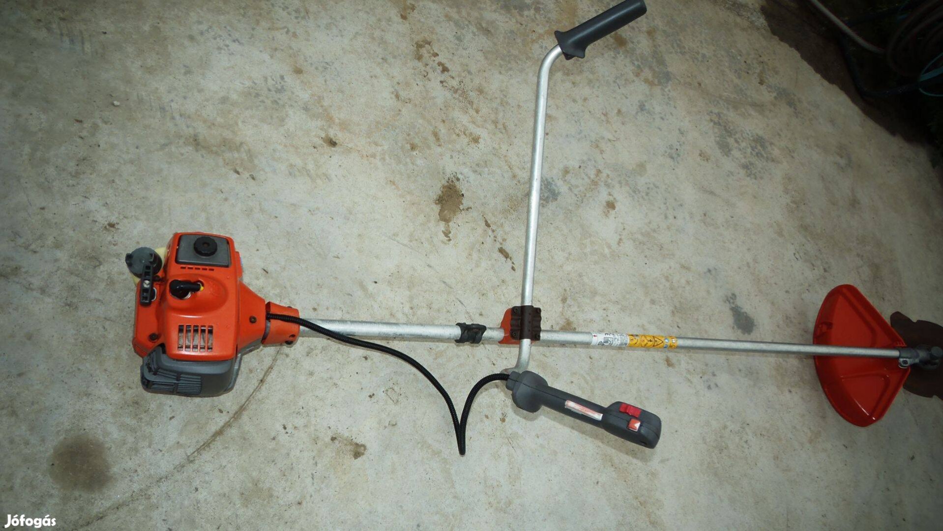 Husqvarna 323R fűkasza, bozótvágó (Szervizelt)