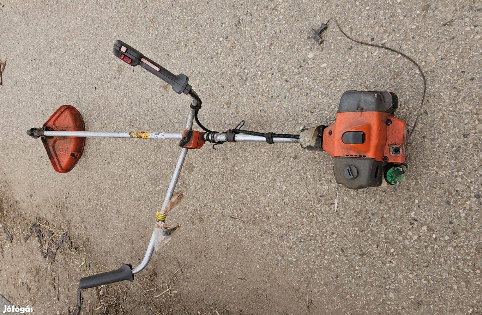 Husqvarna 323 r fükasza bozótvágo alkatrésznek