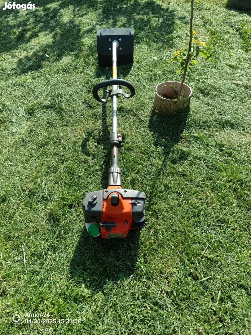 Husqvarna 327 LD rotációs kapa.