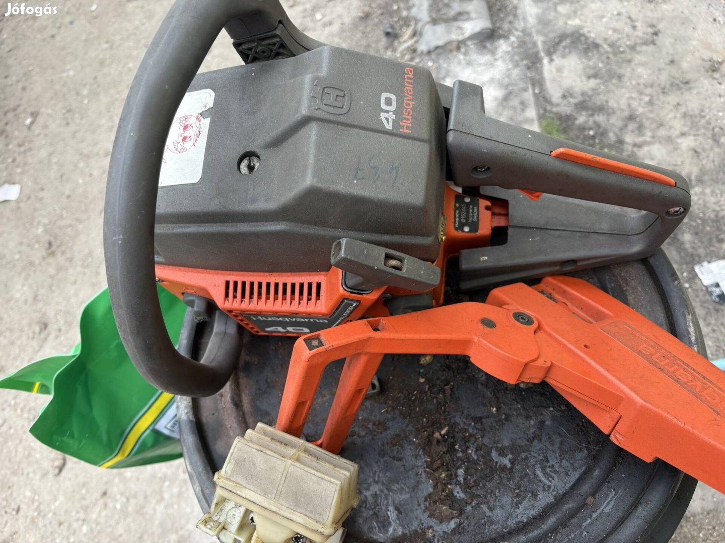 Husqvarna 40 alkatrésznek